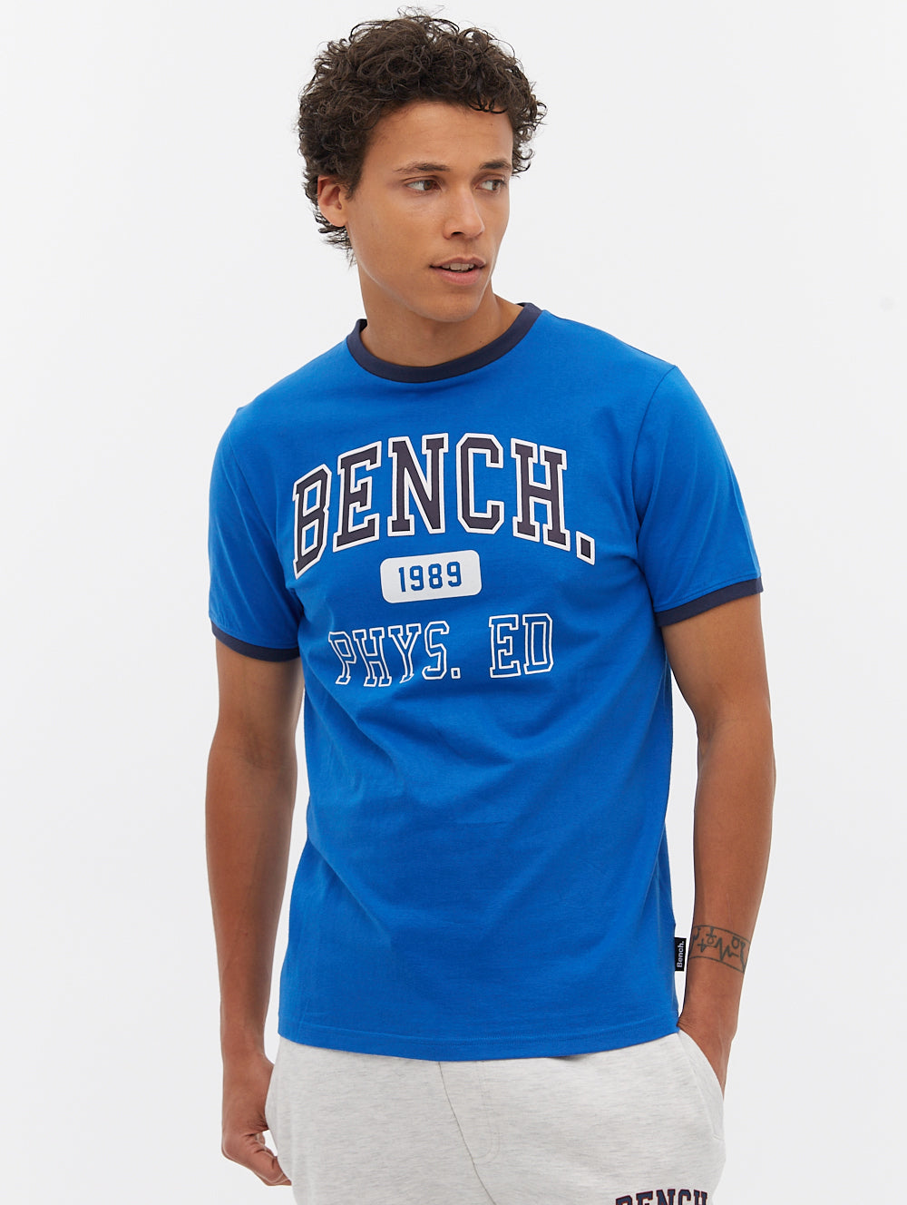 Sullivan Tee